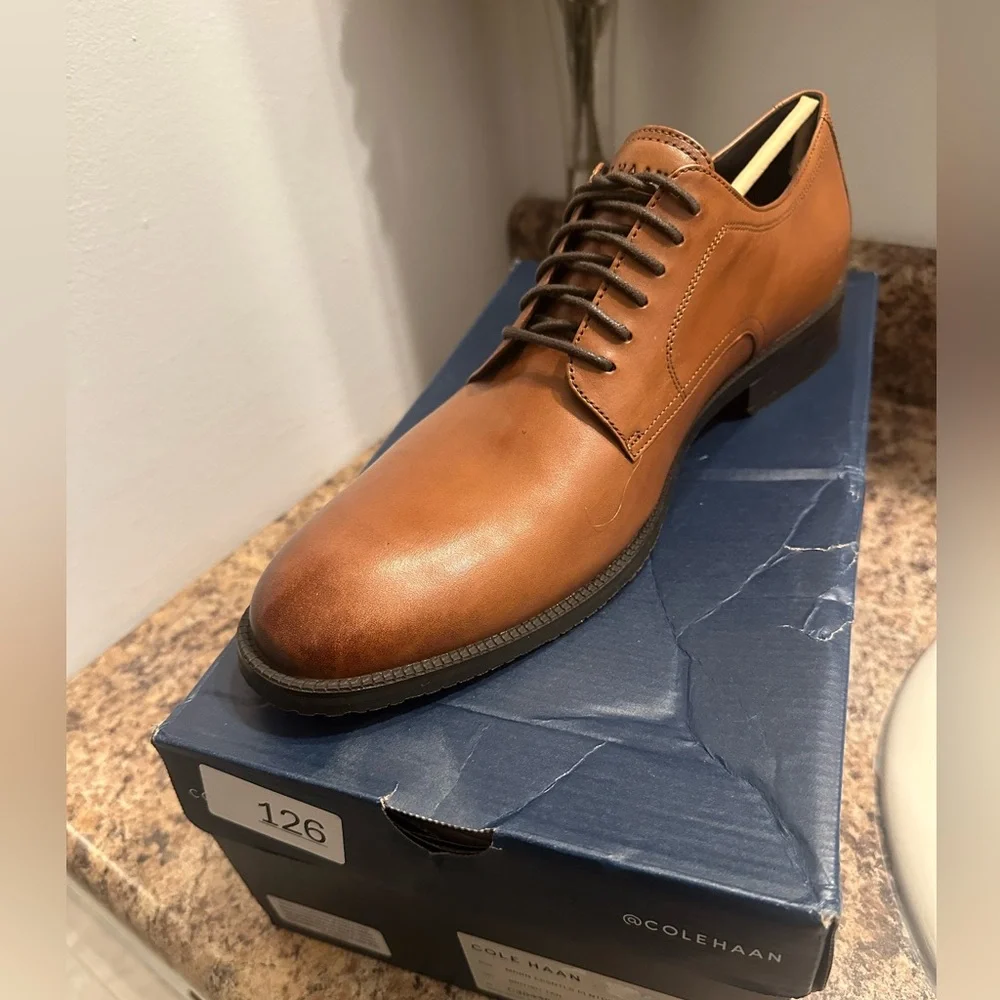 Brown Leather Men's Dress Shoes Cole Haan size 12 - Picture 1 of 6